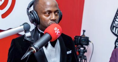 SK FM yahagaritse gutangaza amakuru ya APR FC, isaba abafana kuyashakira ahandi