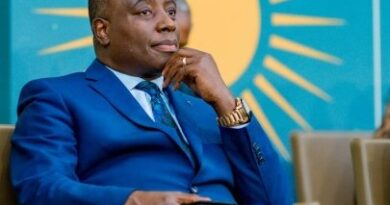 RNMU yakiriye imbabazi za Apôtre Gitwaza ku magambo yavuzwe ku baforomo n’ababyaza